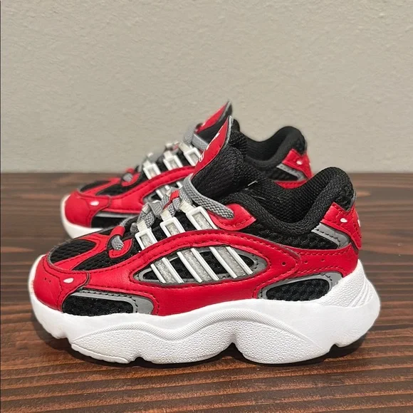 Adidas Ozmillen Sneakers size: 7C - Picture 3 of 6